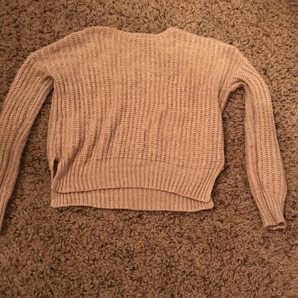 Tillys tan sweater